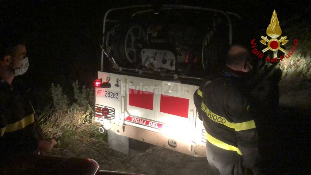 vigili del fuoco bimba dispersa ricerche