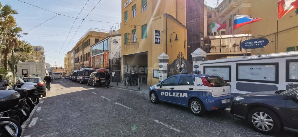 Carabinieri polizia festival