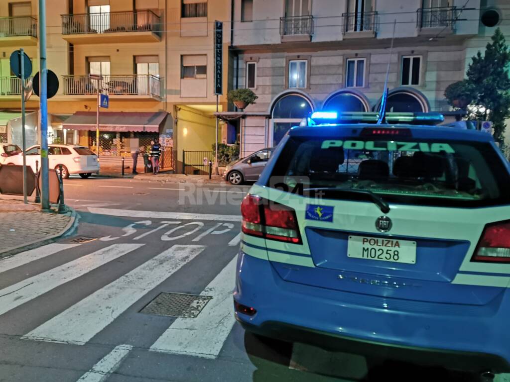 incidente bordighera scooter auto