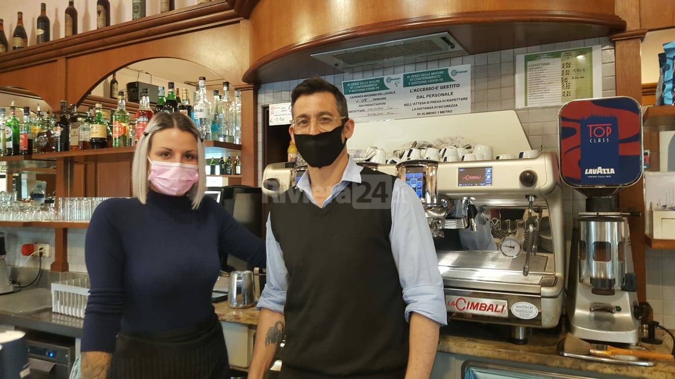 La Liguria torna in zona gialla, riaprono bar e ristoranti