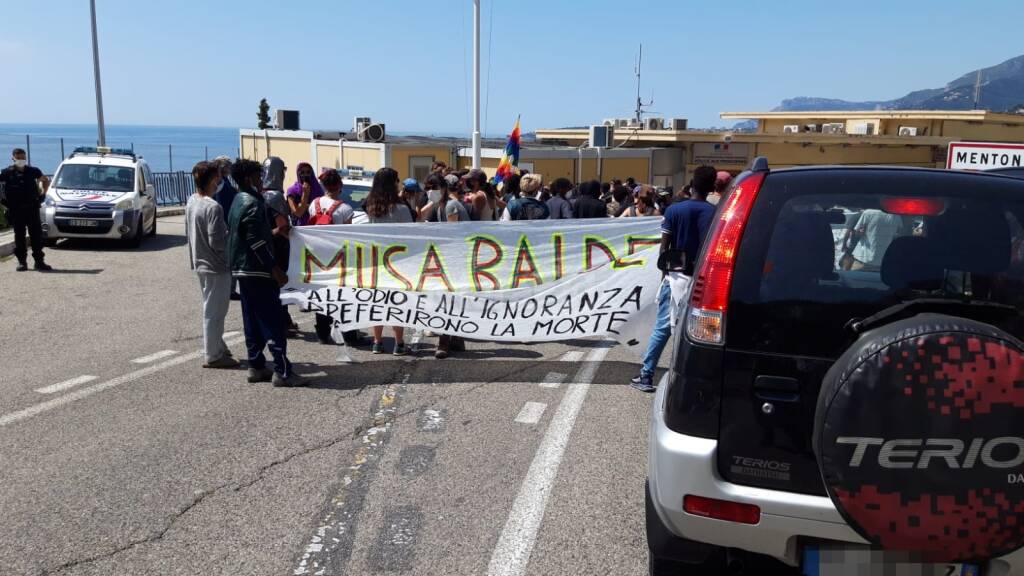 manifestazione no border ventimiglia