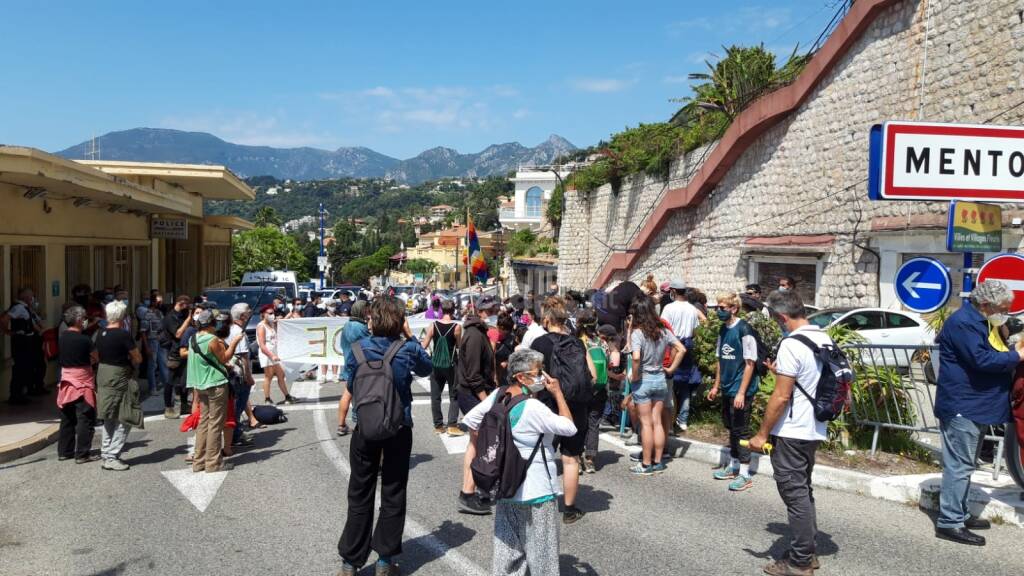 manifestazione no border ventimiglia