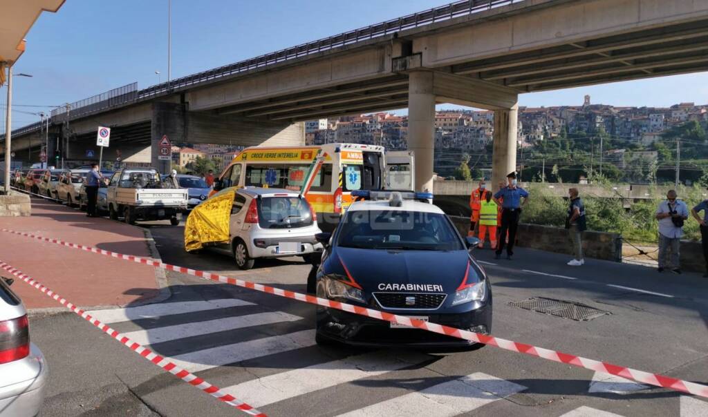 Omicidio-suicidio a Ventimiglia, fissata l’autopsia di Vicari e Micheletti