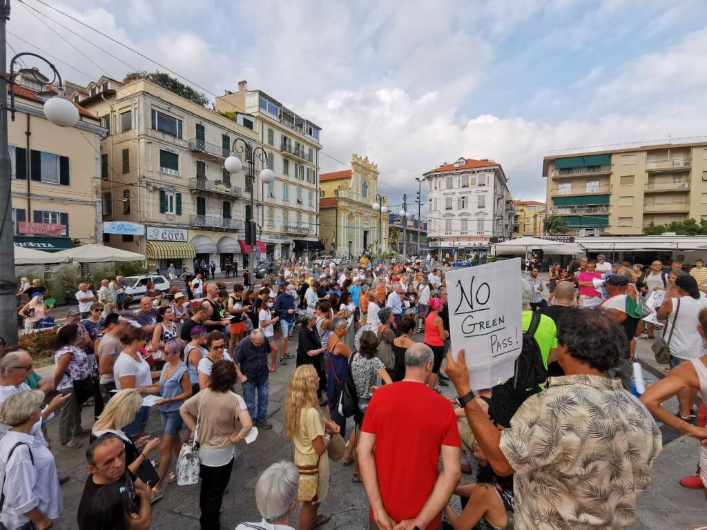 No green pass protesta Sanremo