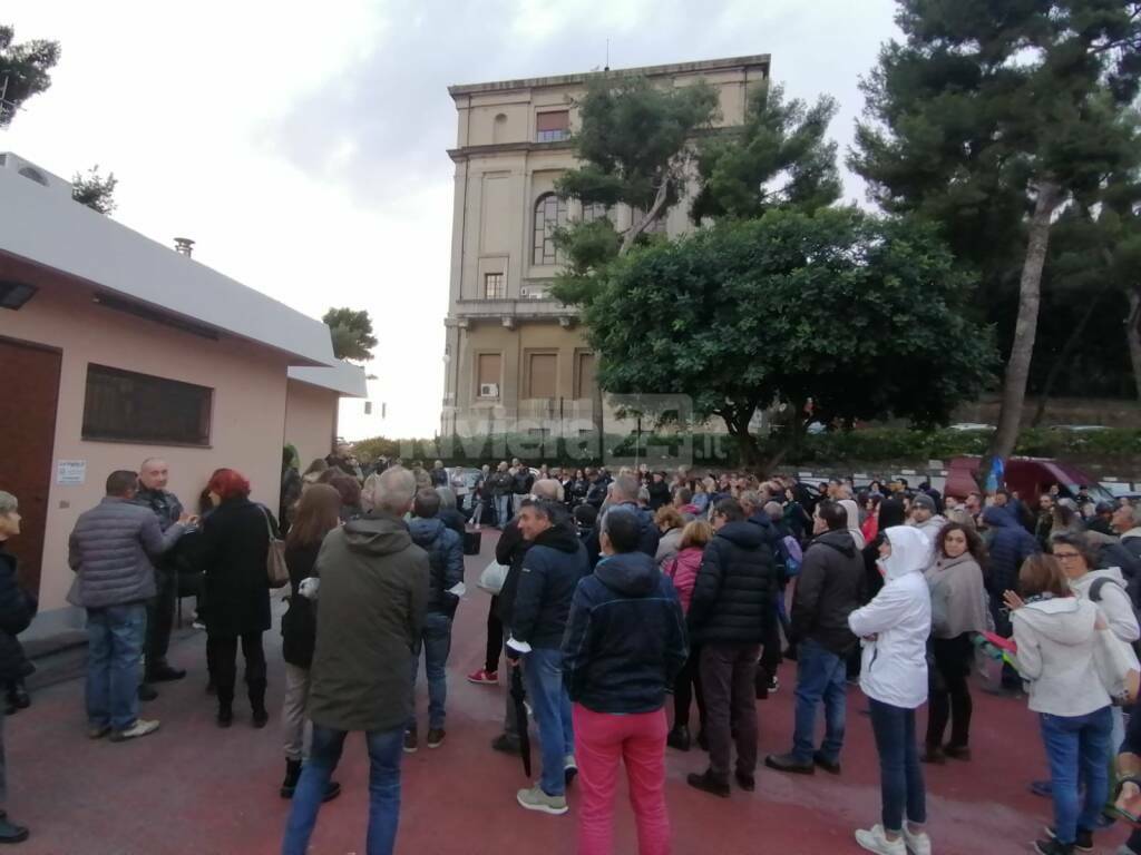 manifestazione di “Italexit con Paragone” Imperia 