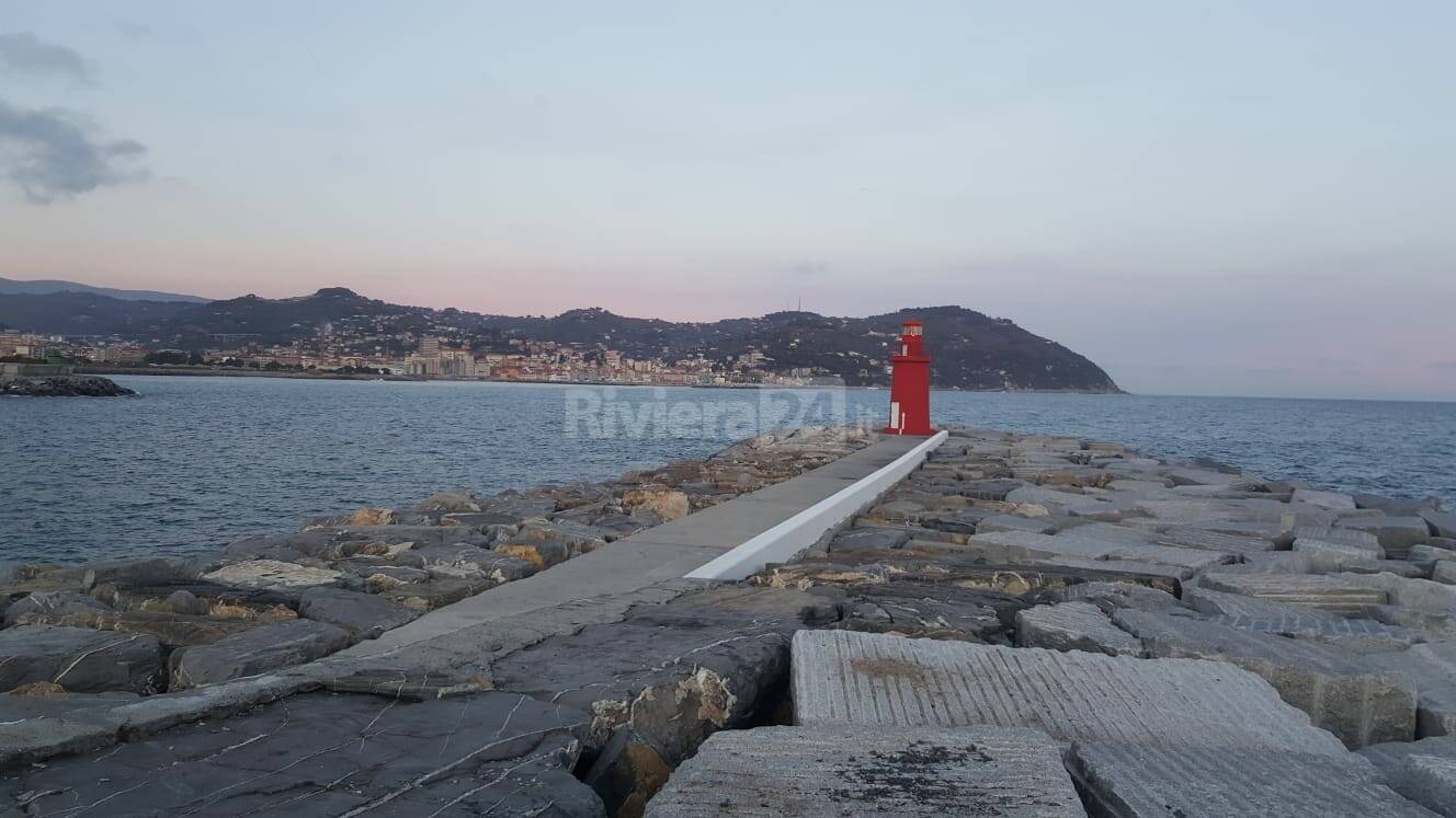 passeggiata nel mare Porto Maurizio