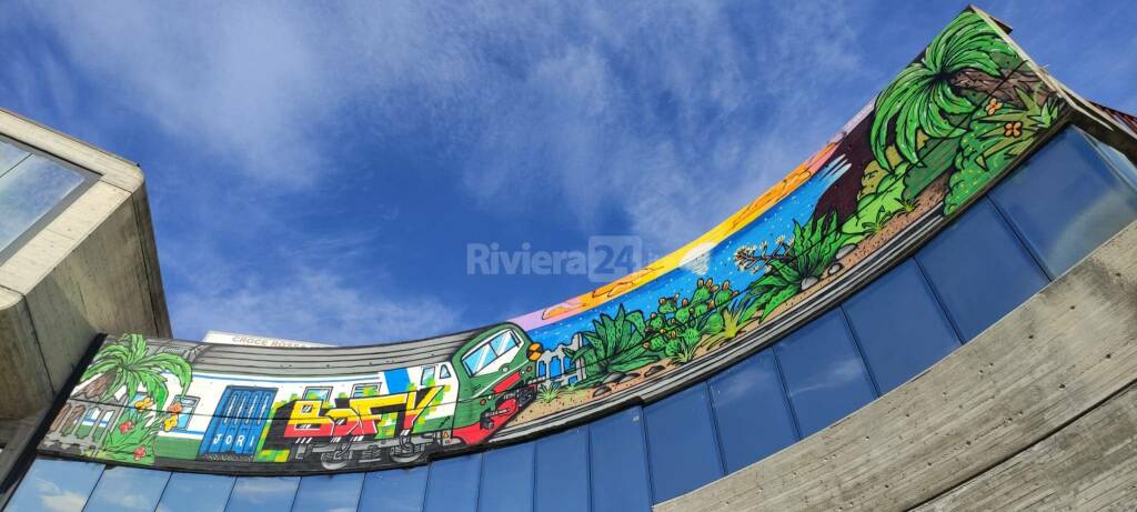 Riviera24- murales stazione sanremo