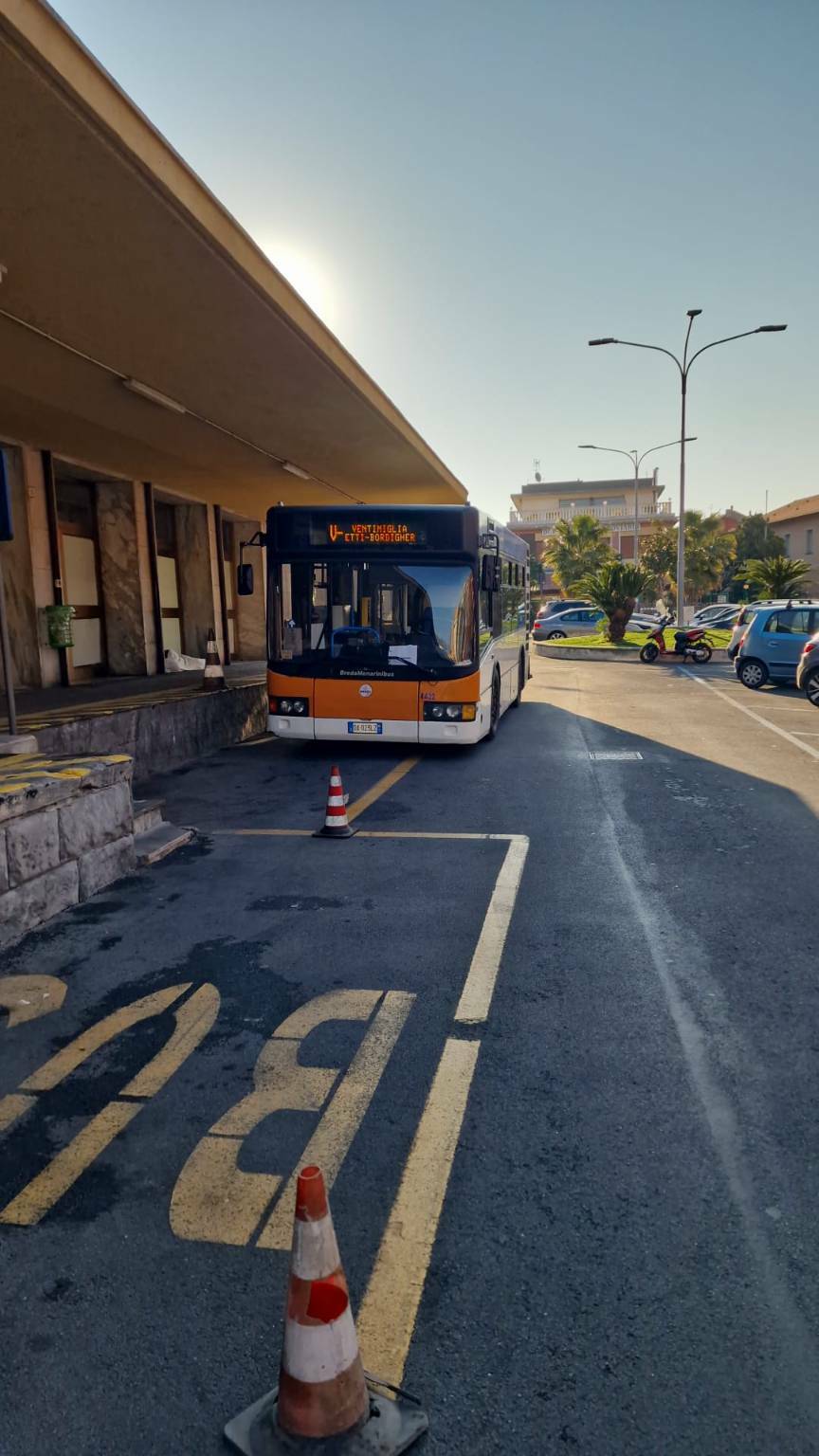 Capolinea di Riviera Trasporti a Ventimiglia