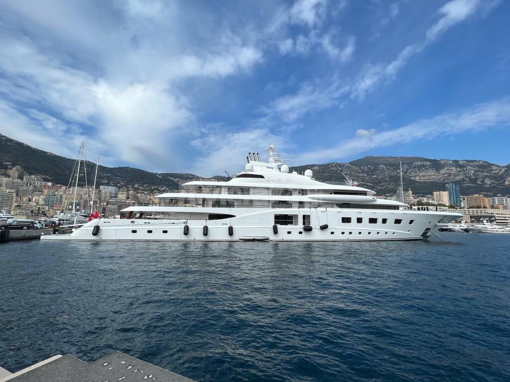 quantum blue yacht