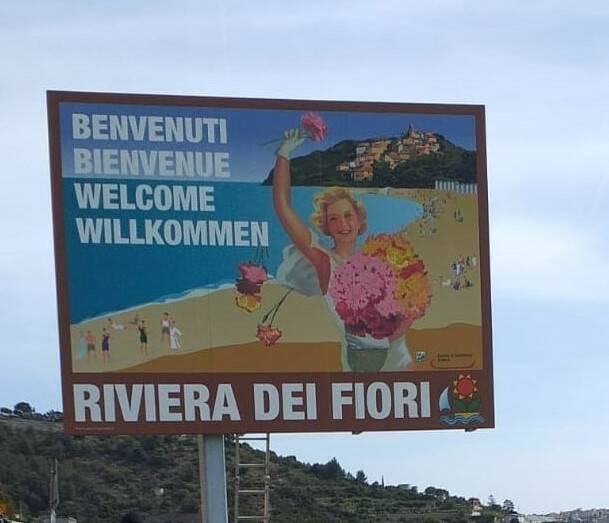 Cartellone autostrada