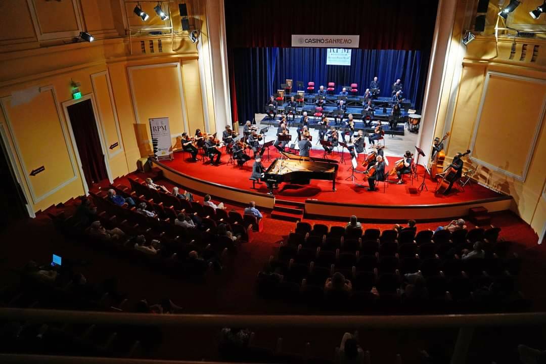 orchestra sinfonica e Vladislav Khandohi