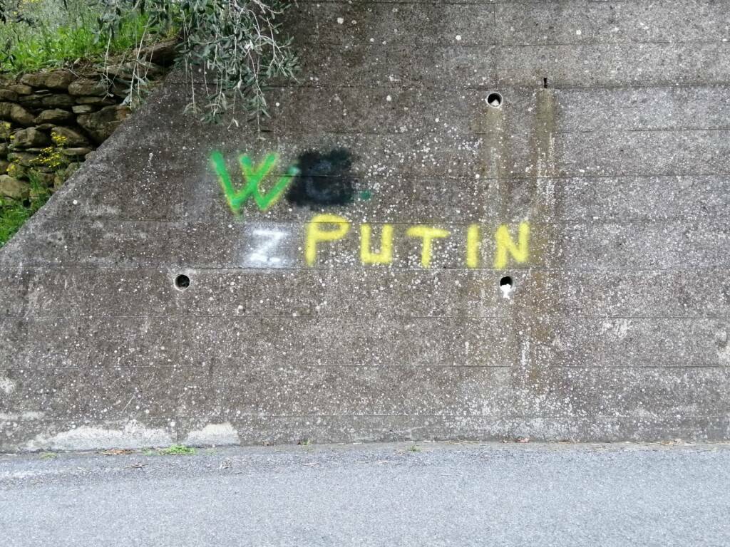 scritta w Putin