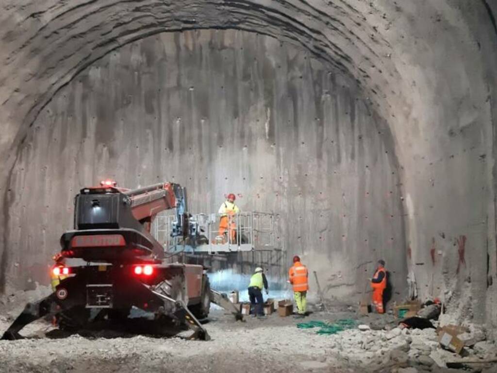 tunnel di tenda