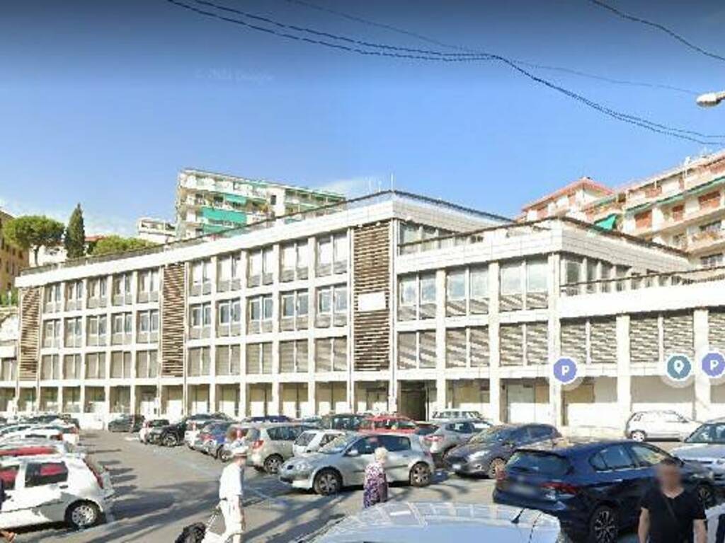 riviera24 - piazza eroi sanremesi edificio