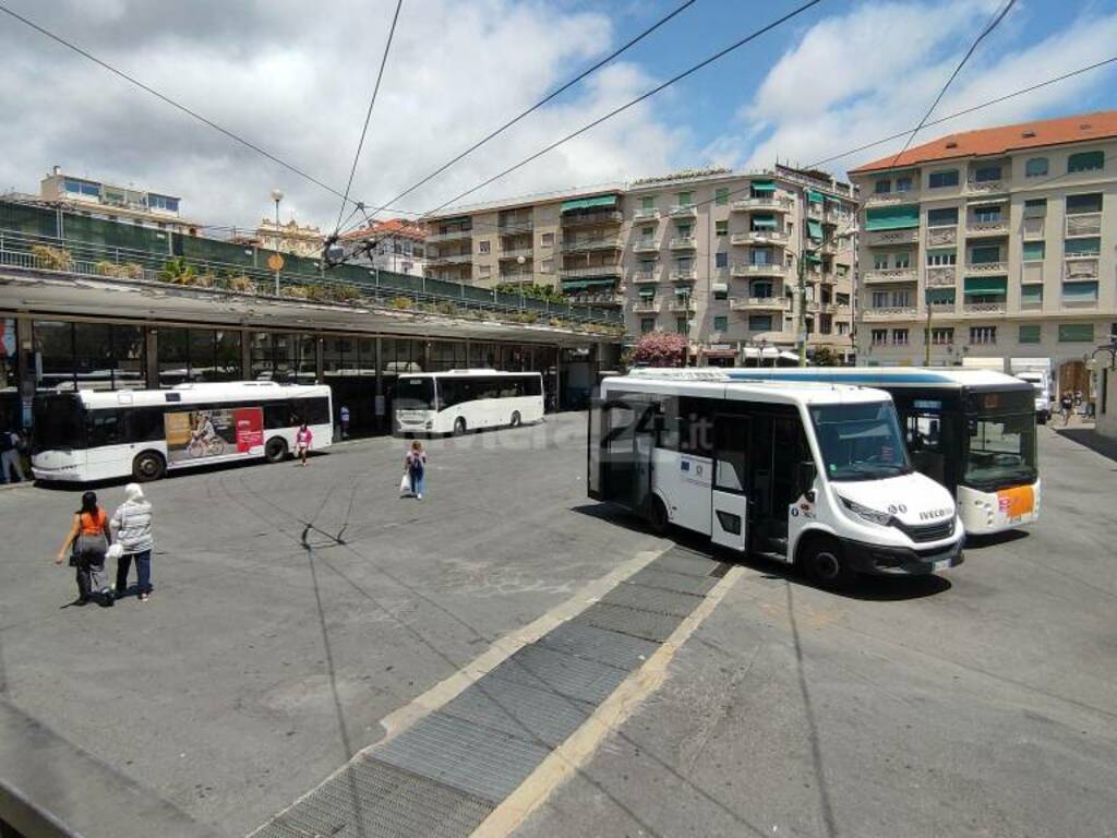 Riviera Trasporti autostazione sanremo